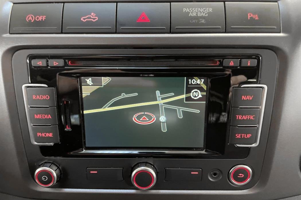 VOLKSWAGEN Amarok 2014