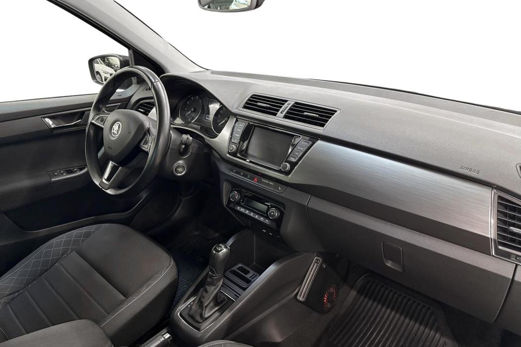 SKODA FABIA 2017