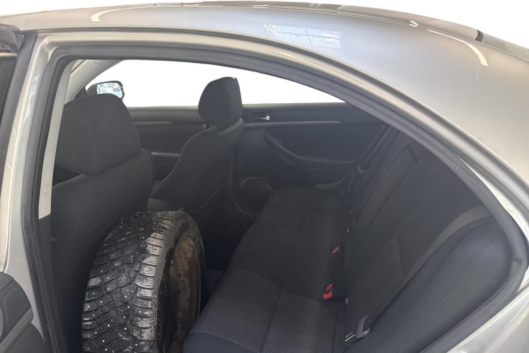 TOYOTA AVENSIS 2008