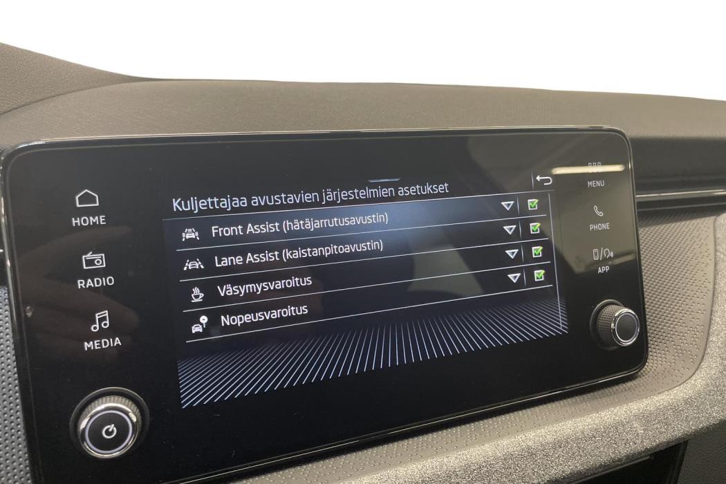 SKODA Scala 2024