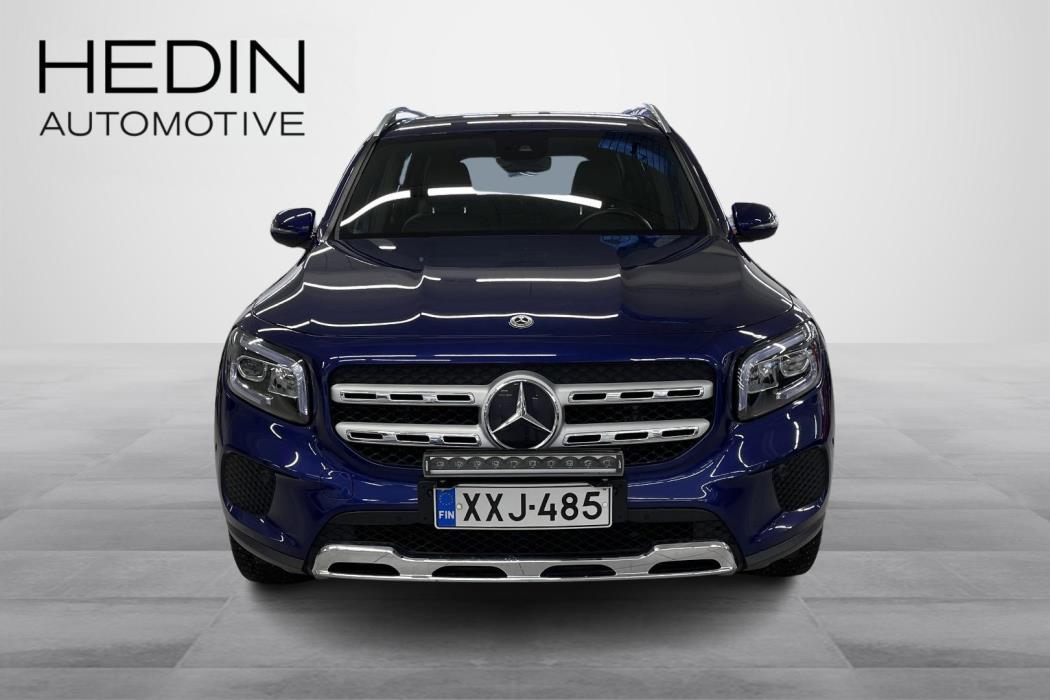 MERCEDES-BENZ GLB 2021