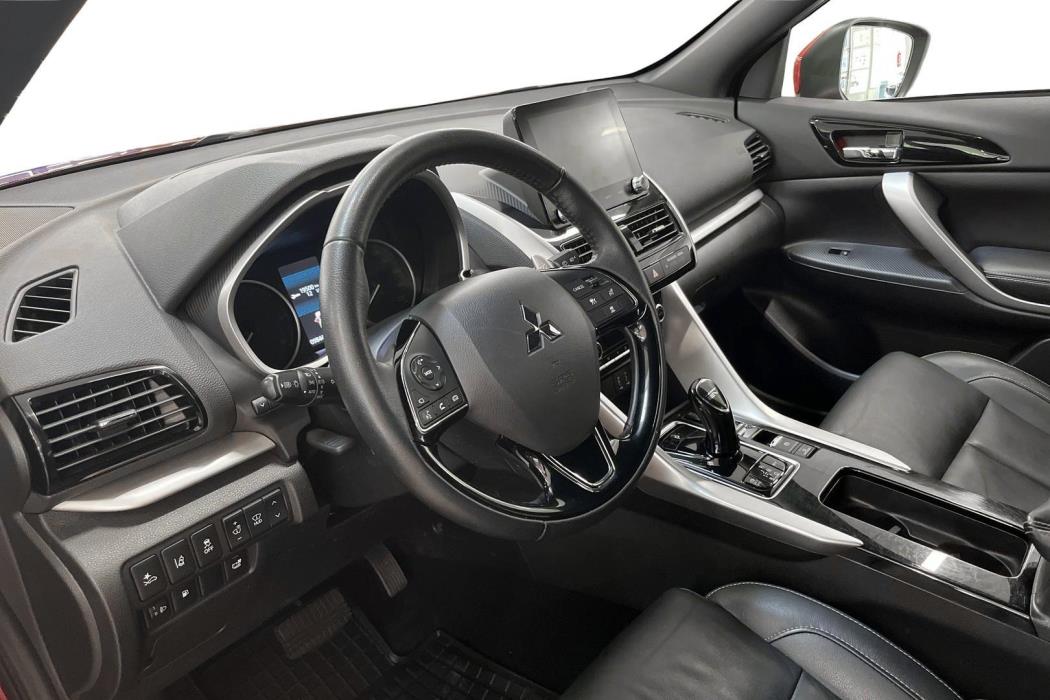 MITSUBISHI Eclipse 2022