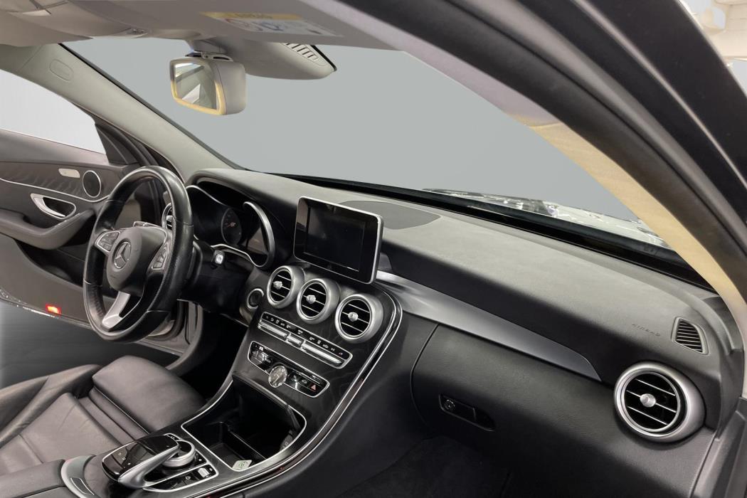 MERCEDES-BENZ C 2016