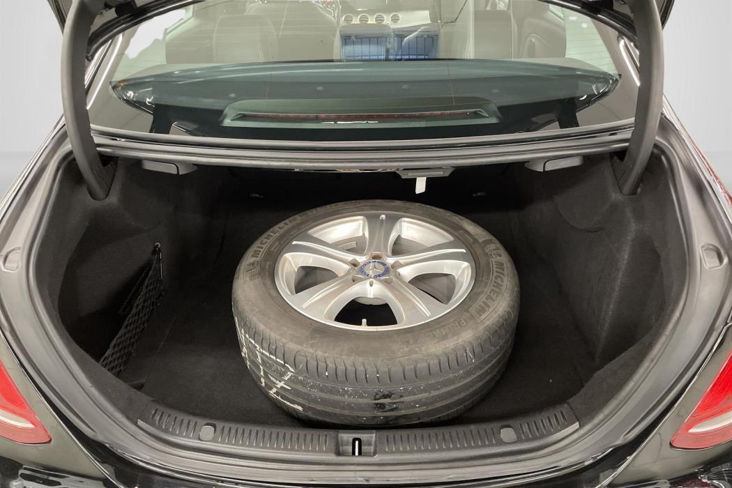 MERCEDES-BENZ E 2017