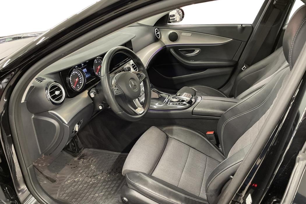 MERCEDES-BENZ E 2017
