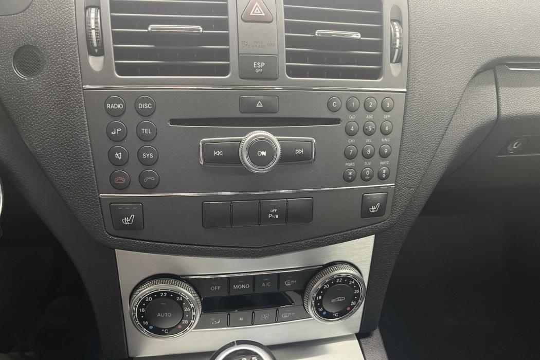MERCEDES-BENZ C 2010