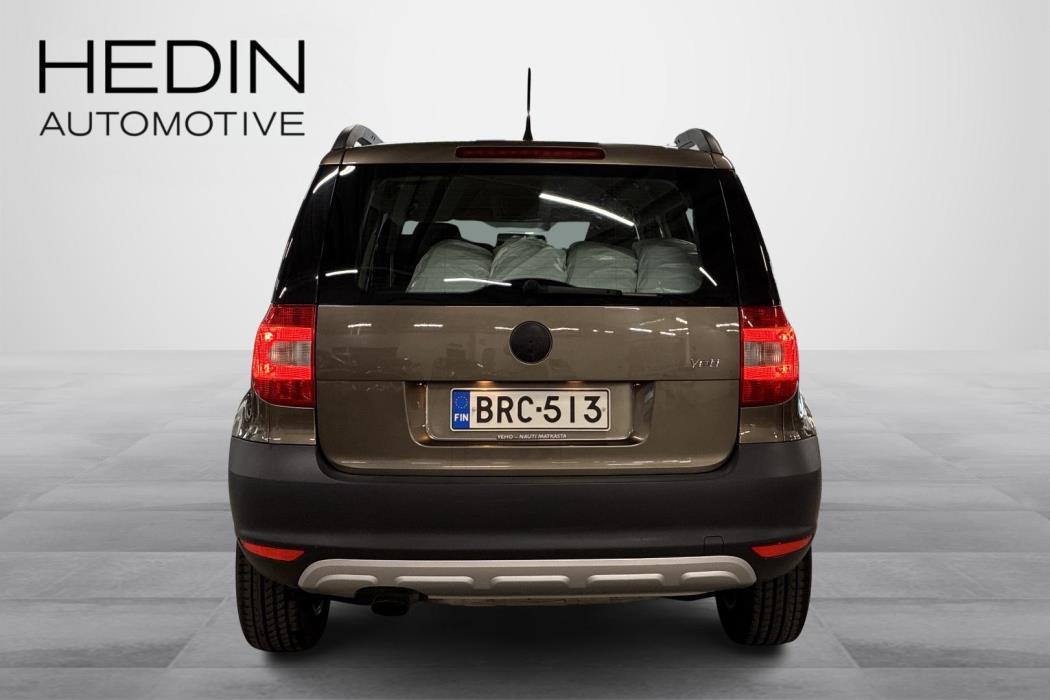 SKODA Yeti 2013