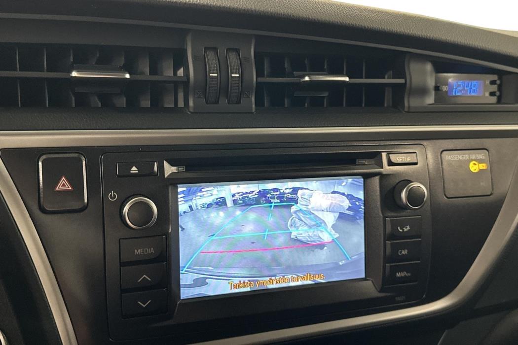 Toyota Auris 2013