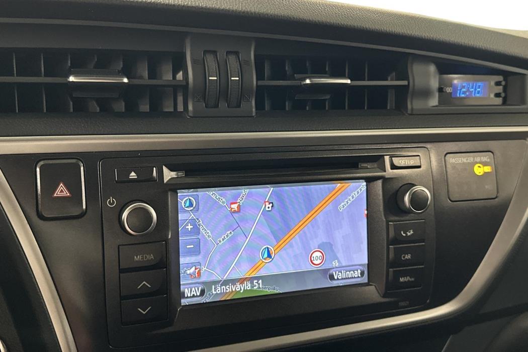 Toyota Auris 2013