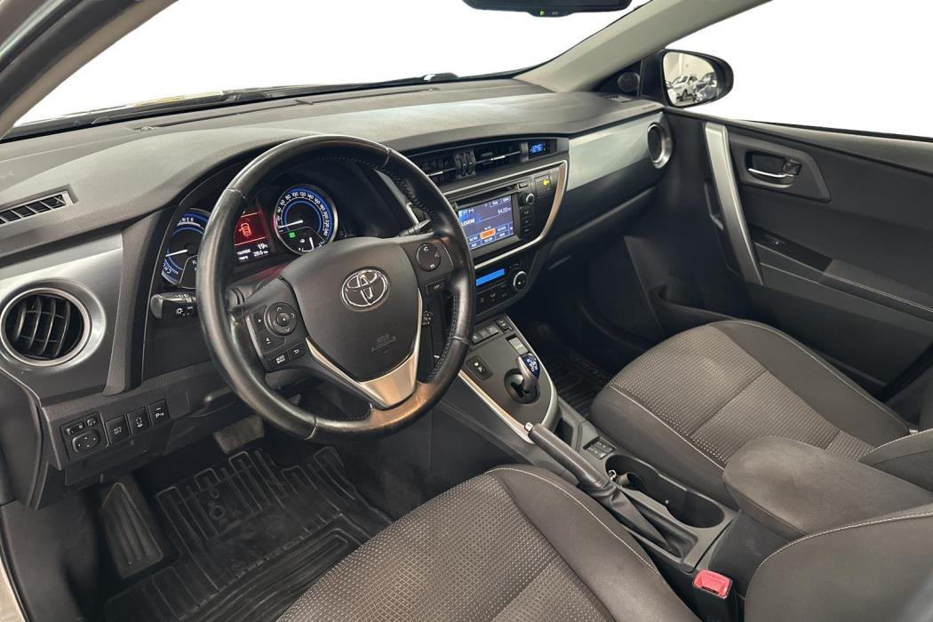 Toyota Auris 2013