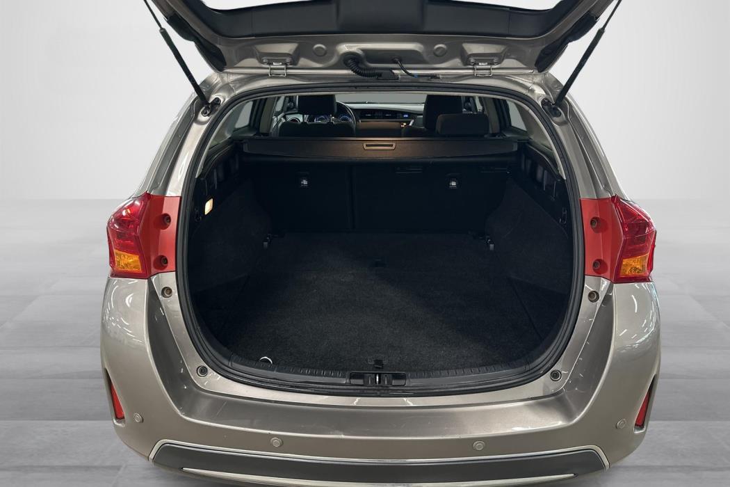 Toyota Auris 2013