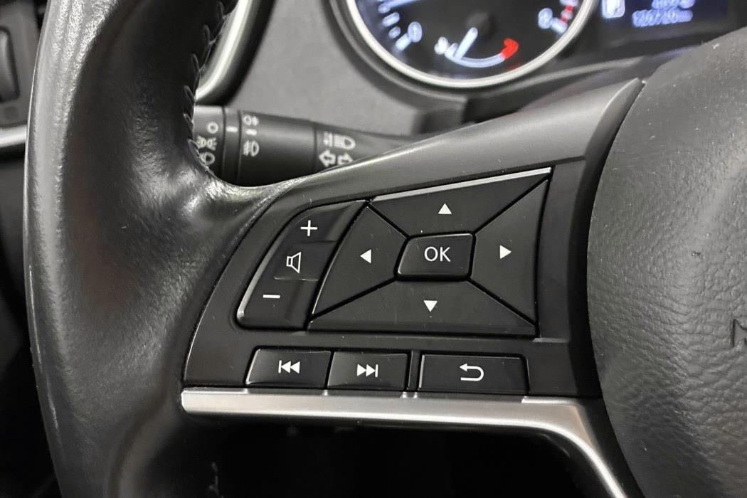 NISSAN Qashqai 2018