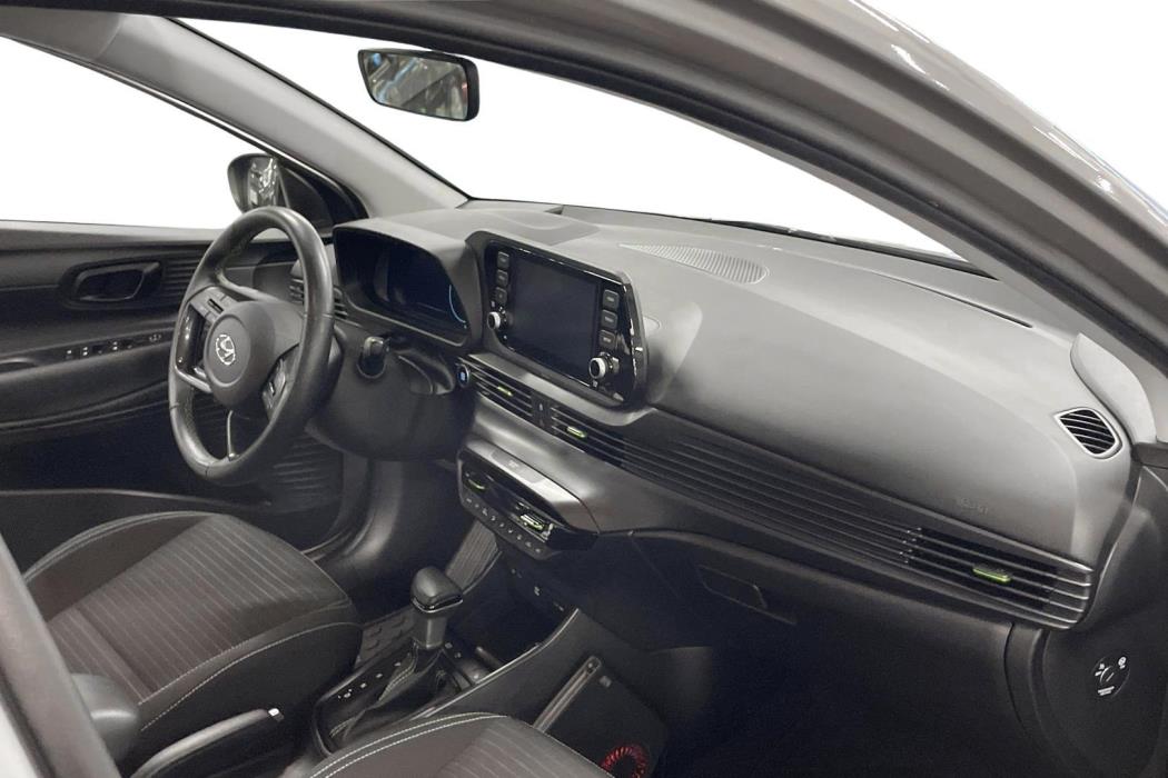 HYUNDAI i20 Hatchback 2021