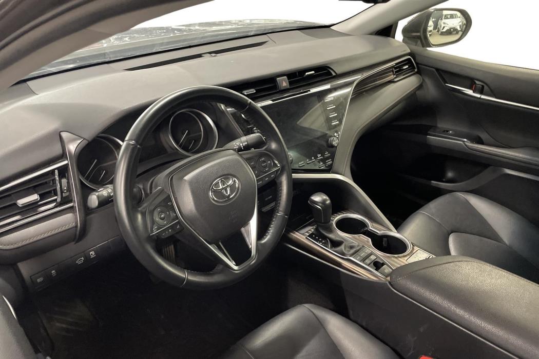 Toyota Camry 2021