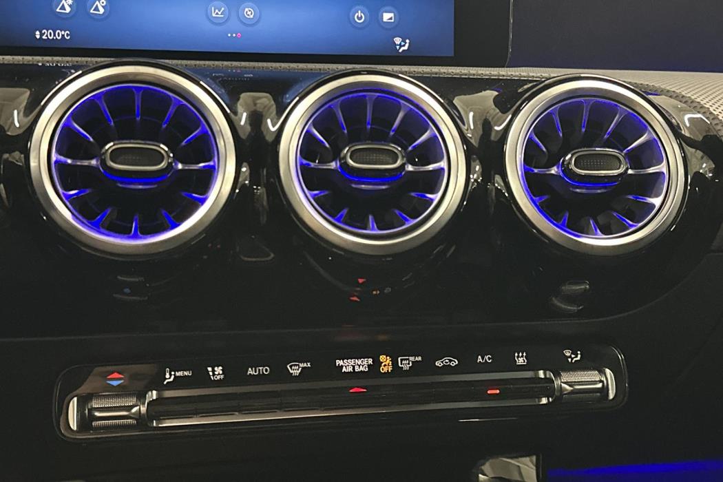 Mercedes-Benz CLA 2025