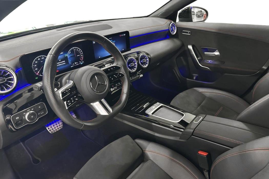 Mercedes-Benz CLA 2025