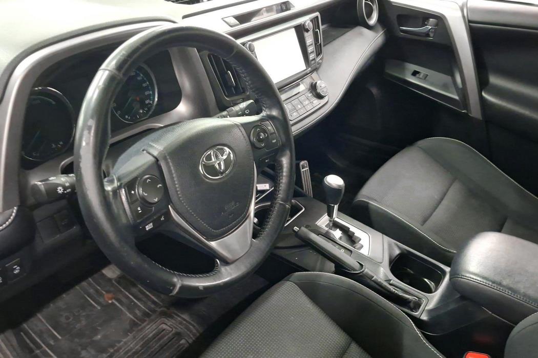 Toyota RAV4 2017