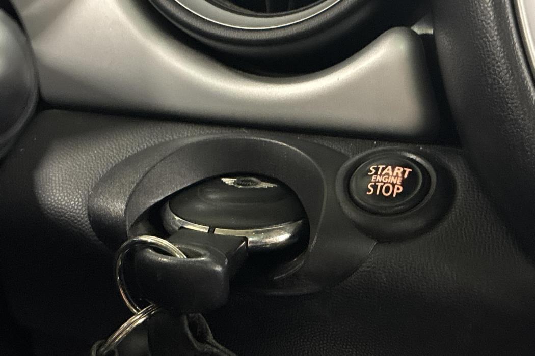 MINI COOPER 2011