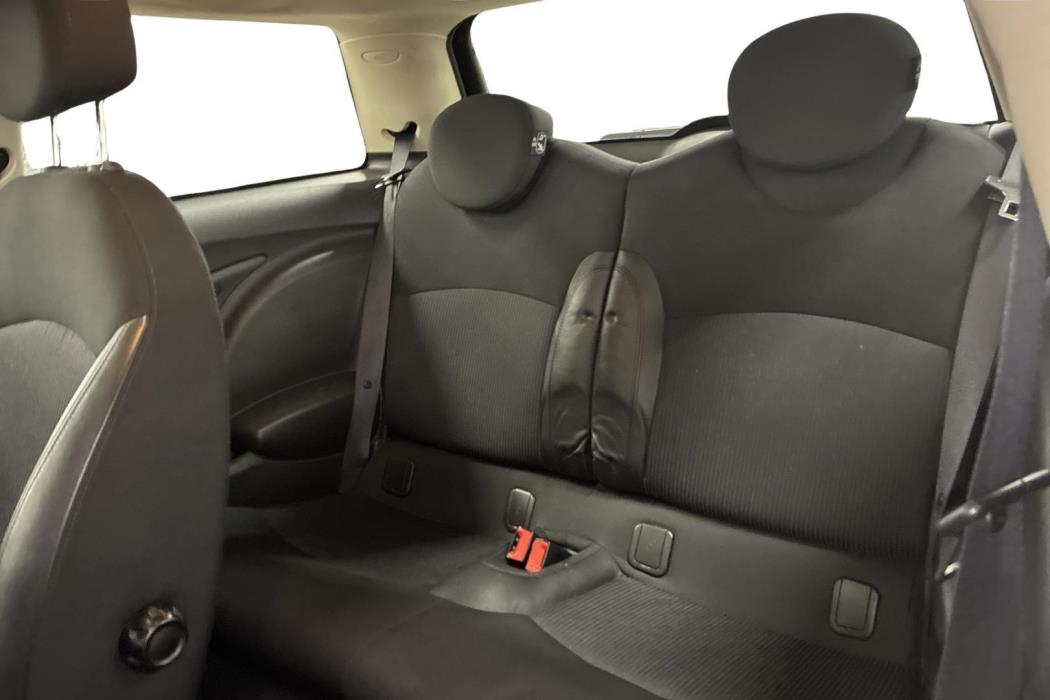 MINI COOPER 2011