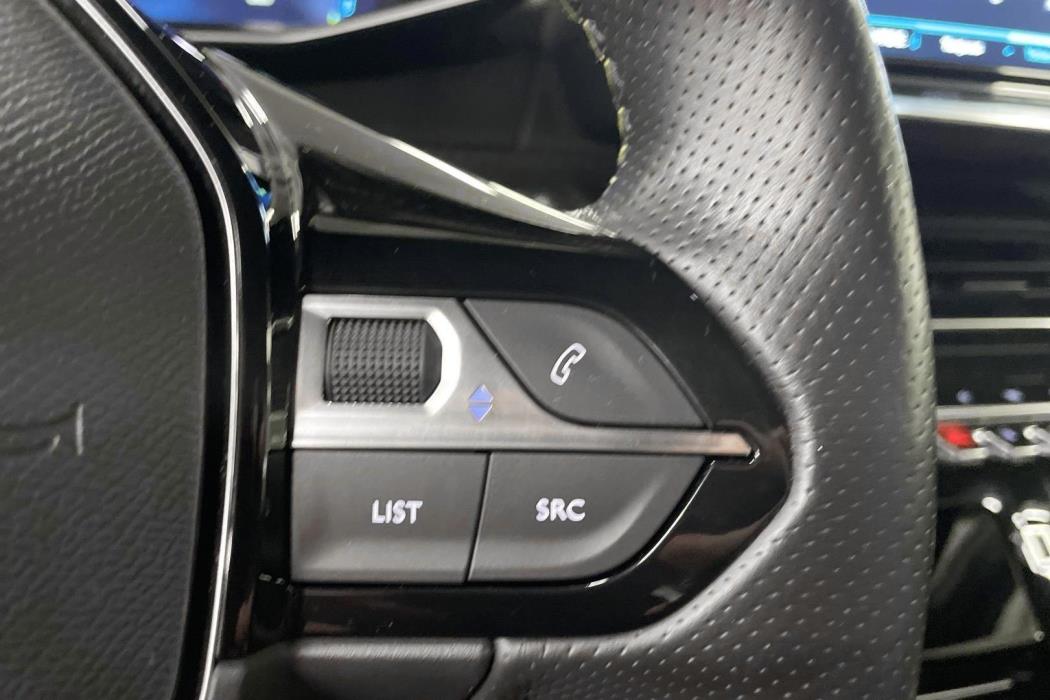 Peugeot e-208 2020