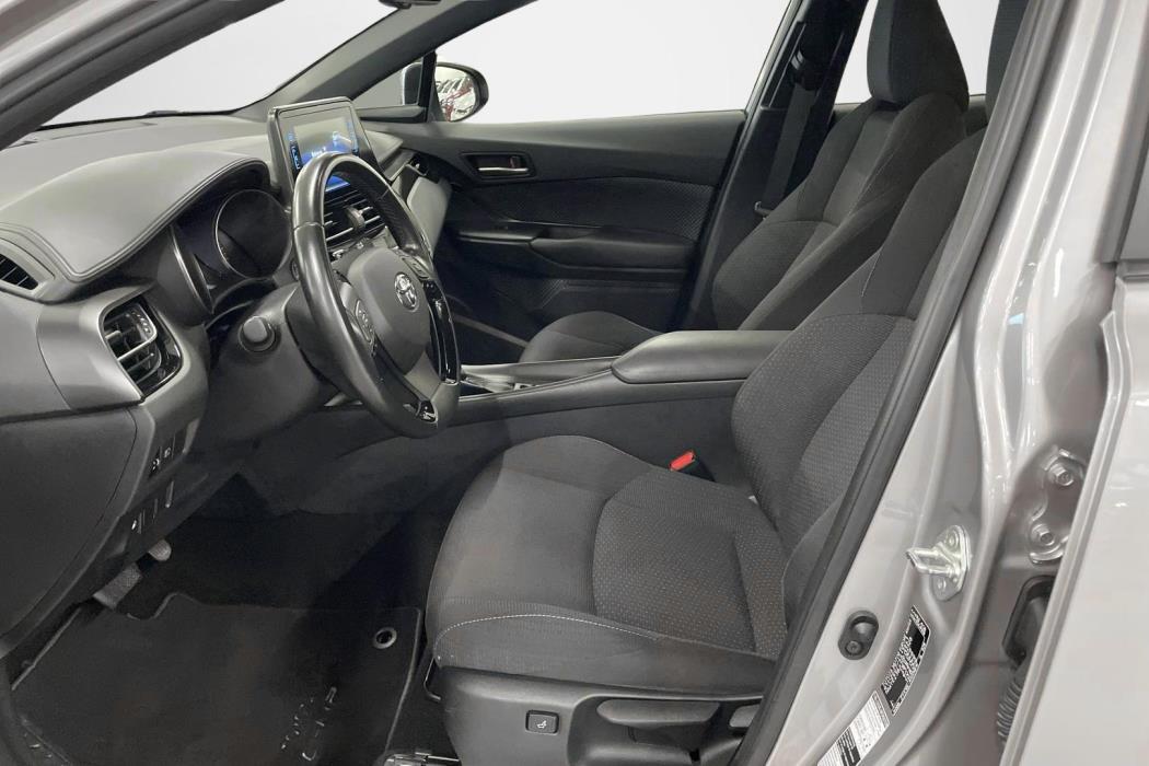 TOYOTA C-HR 2018