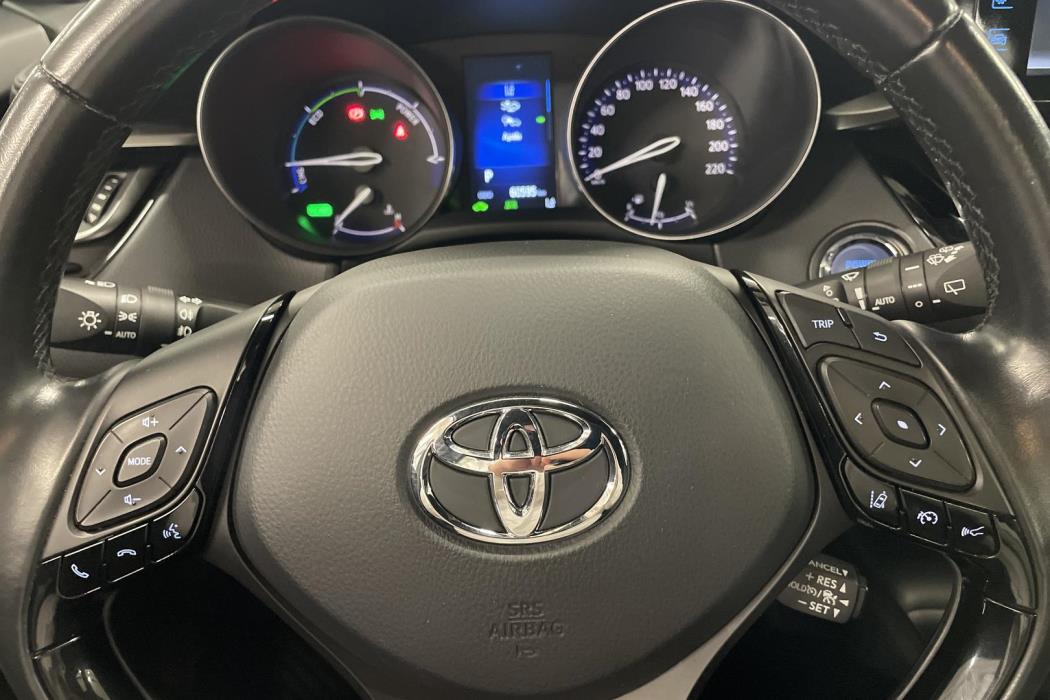 TOYOTA C-HR 2018