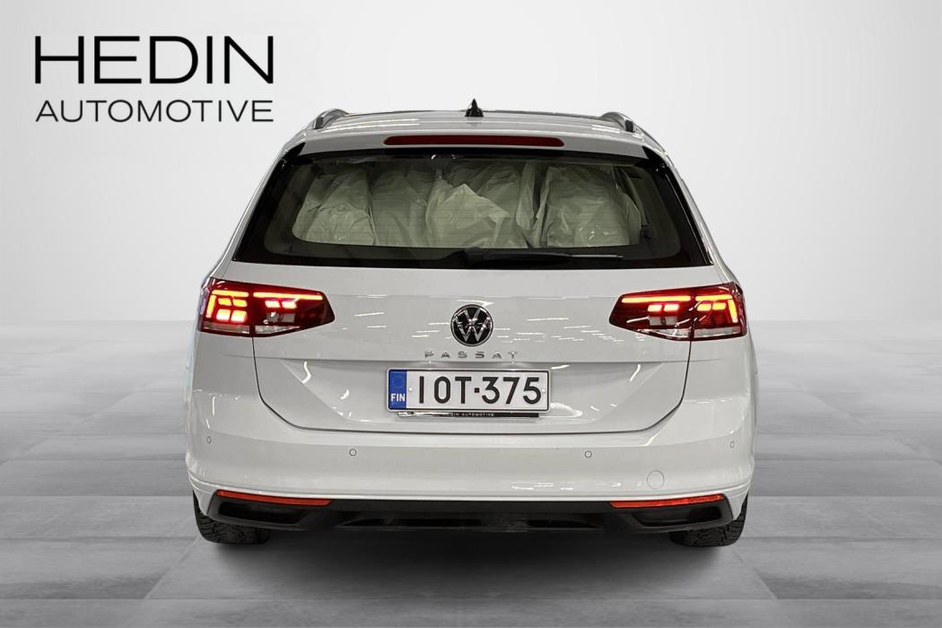 Volkswagen Passat 2022