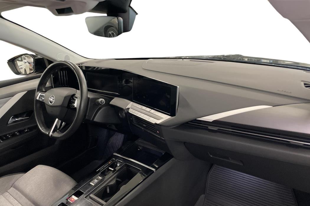 Opel Astra 2022