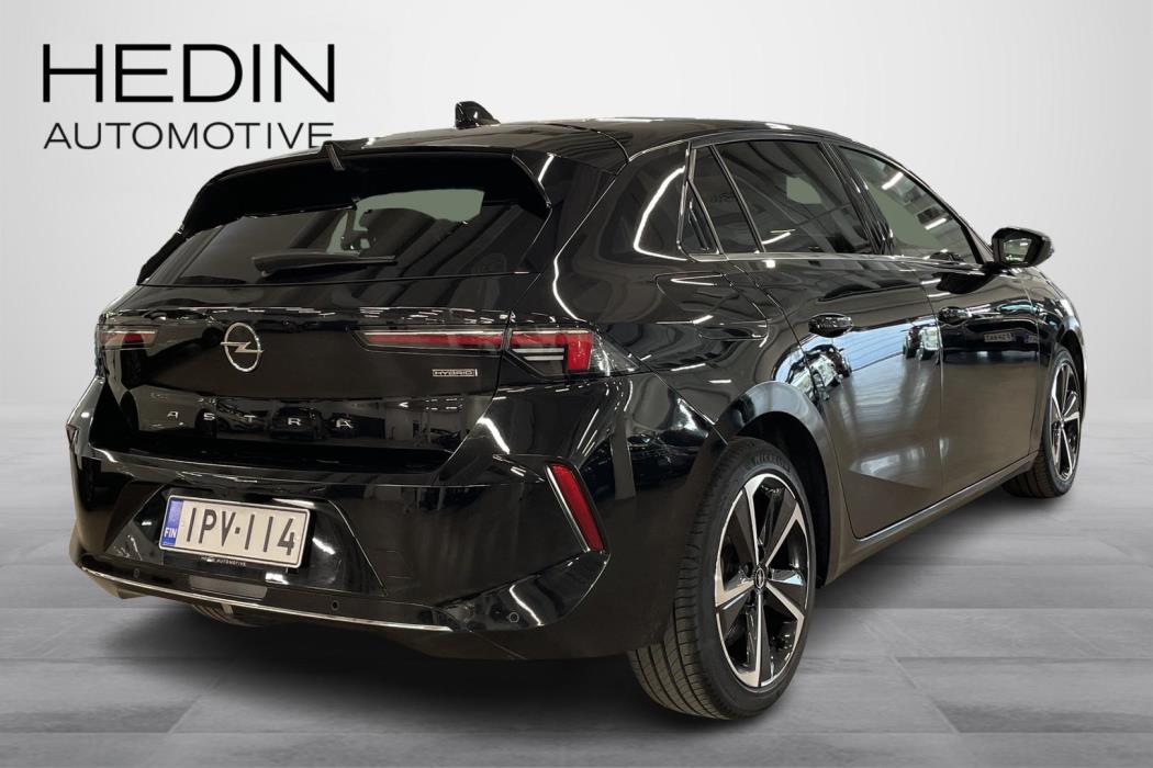 Opel Astra 2022