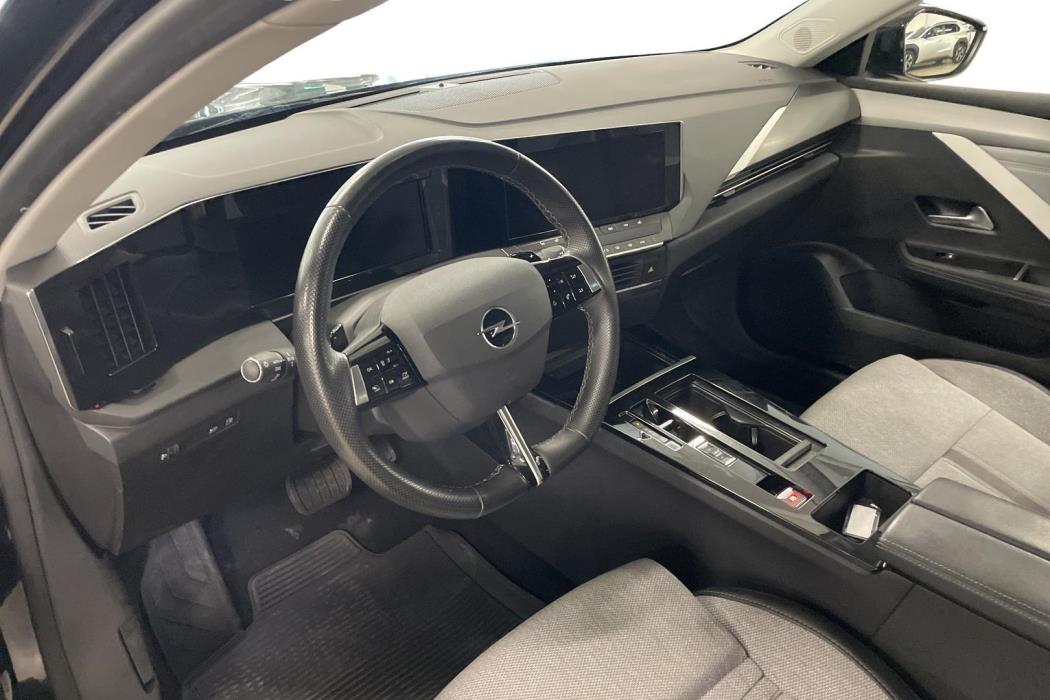 Opel Astra 2022