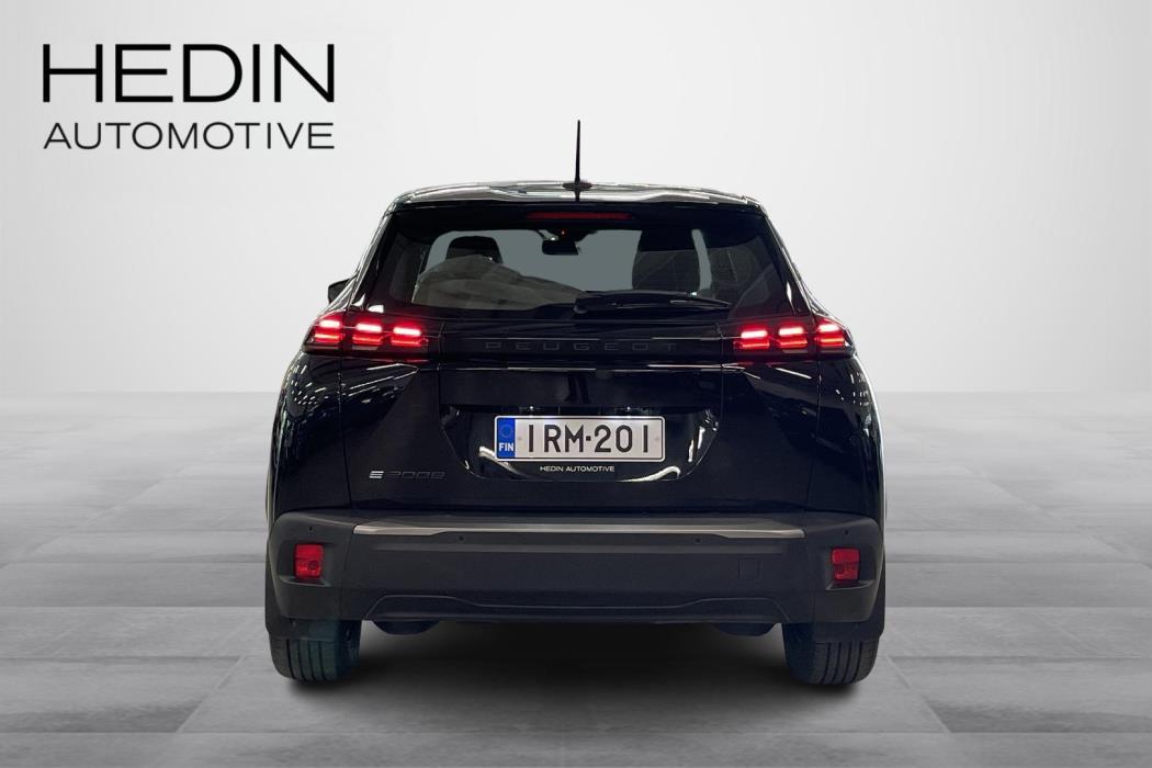 Peugeot e-2008 2023