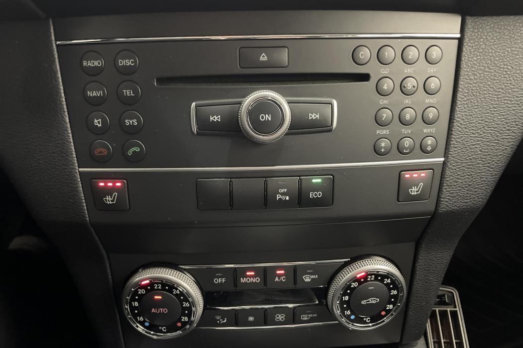 Mercedes-Benz GLK 2011