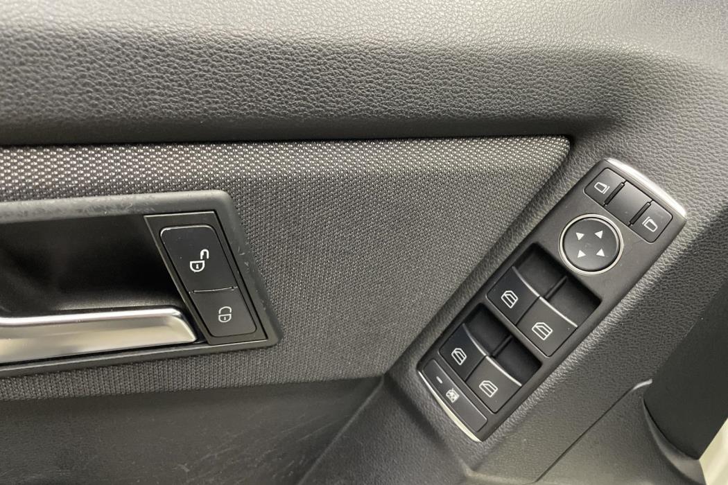 Mercedes-Benz GLK 2011