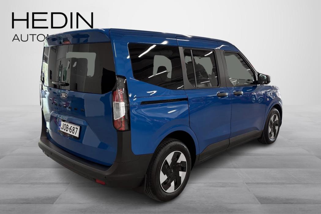 Ford Tourneo Courier 2025