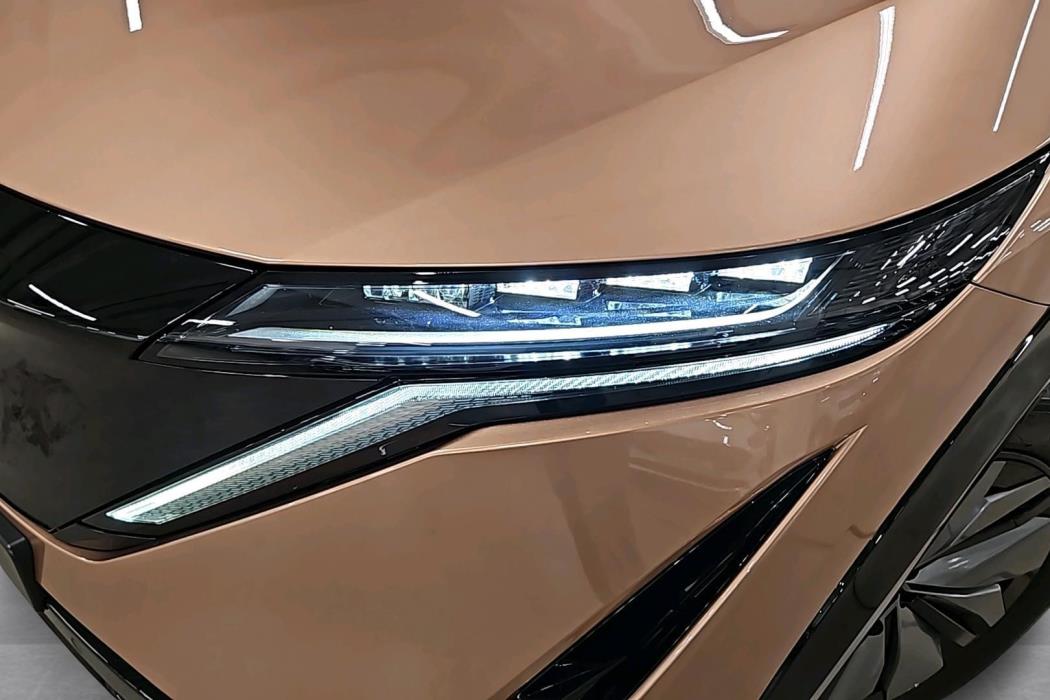 Nissan Ariya 2025