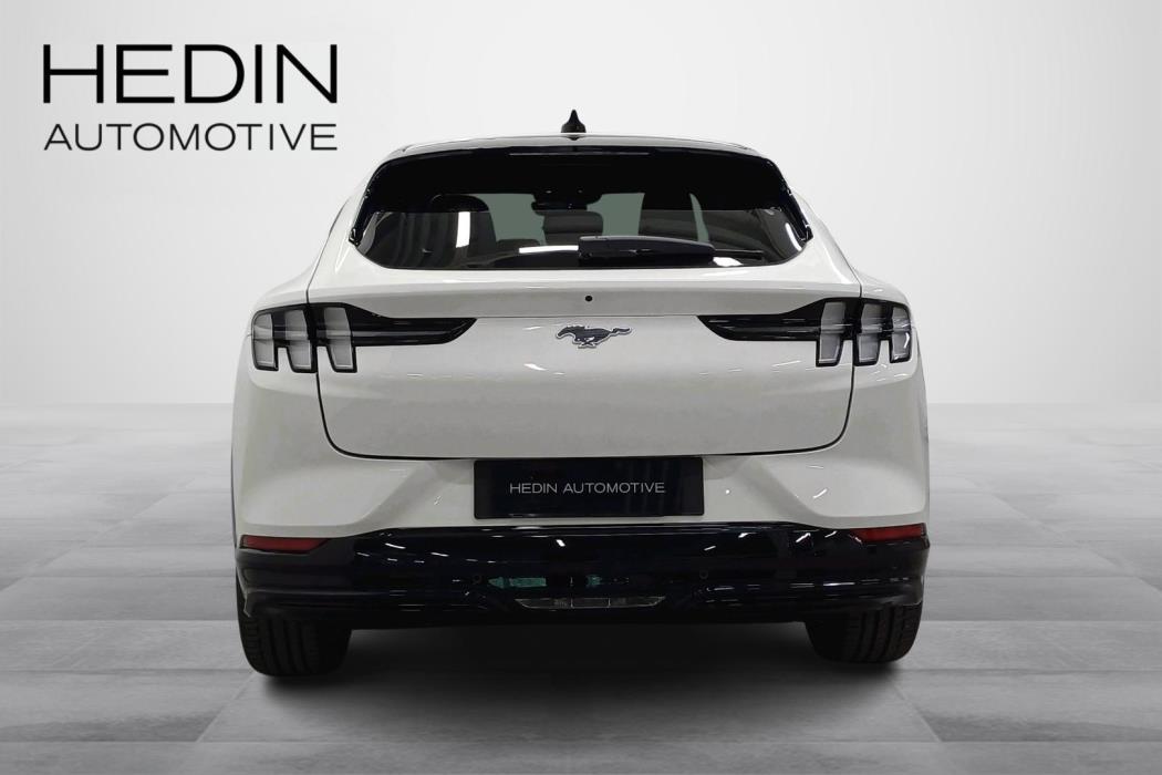 FORD Mustang Mach-E 2026