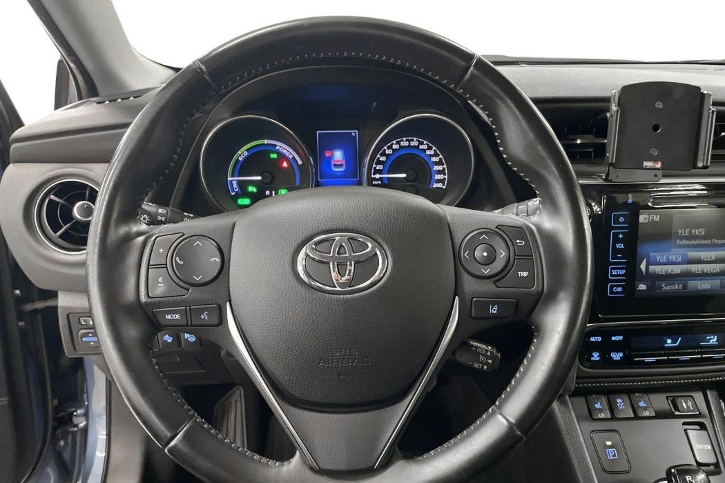Toyota Auris 2016