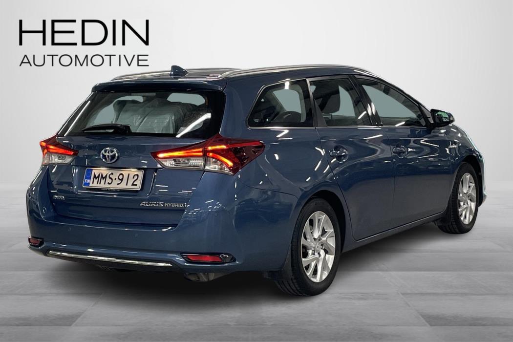 Toyota Auris 2016