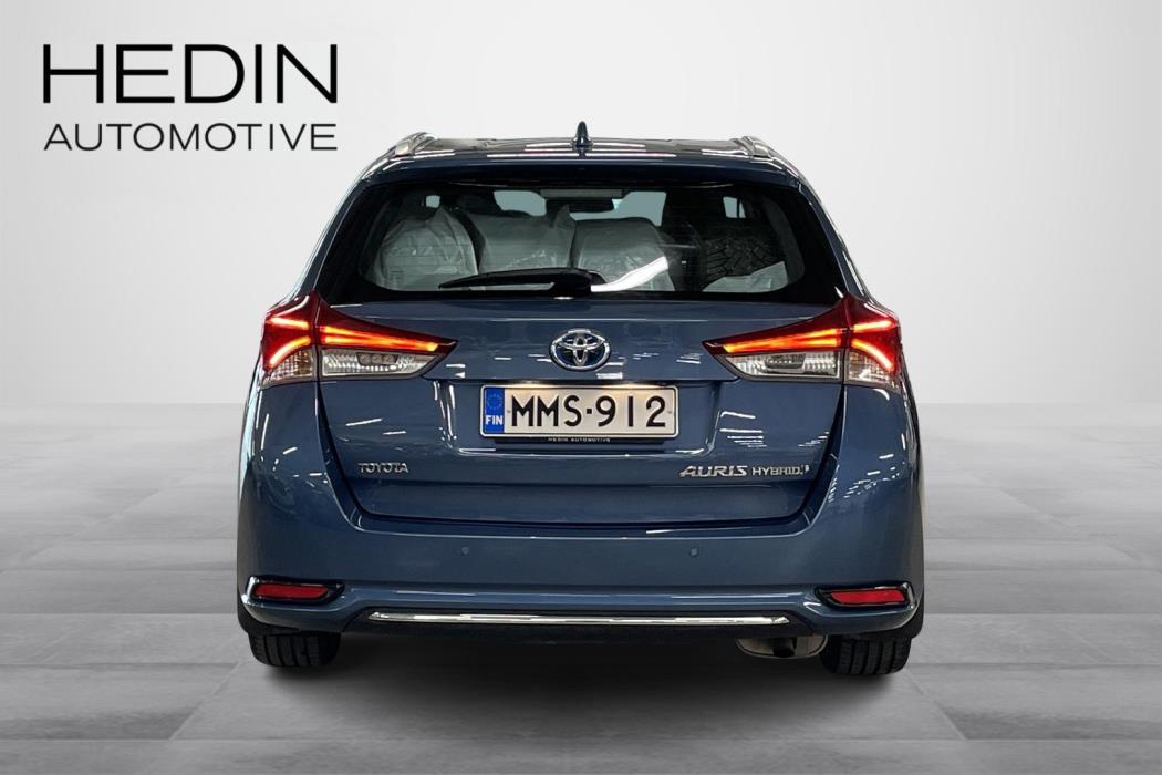 Toyota Auris 2016