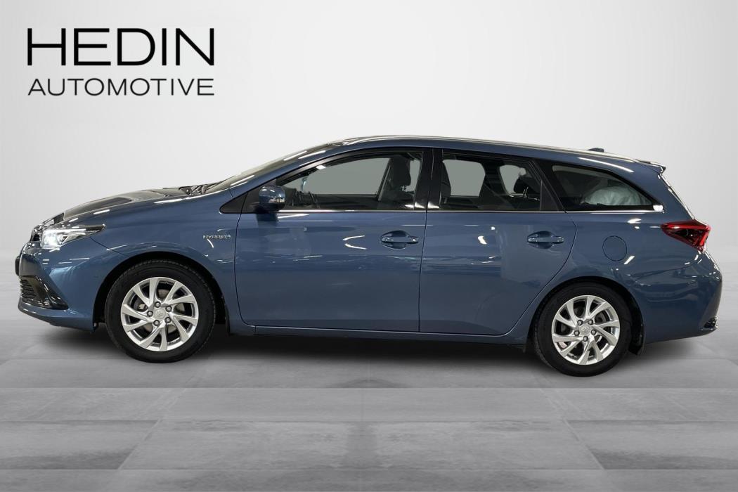 Toyota Auris 2016