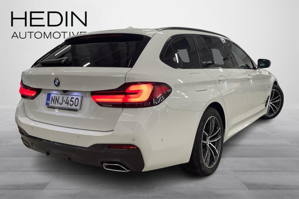 BMW 530 2021