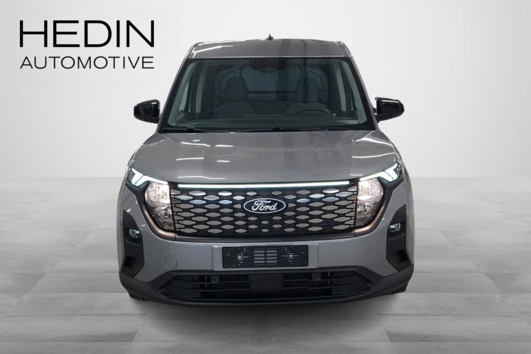 Ford Transit Courier 2026