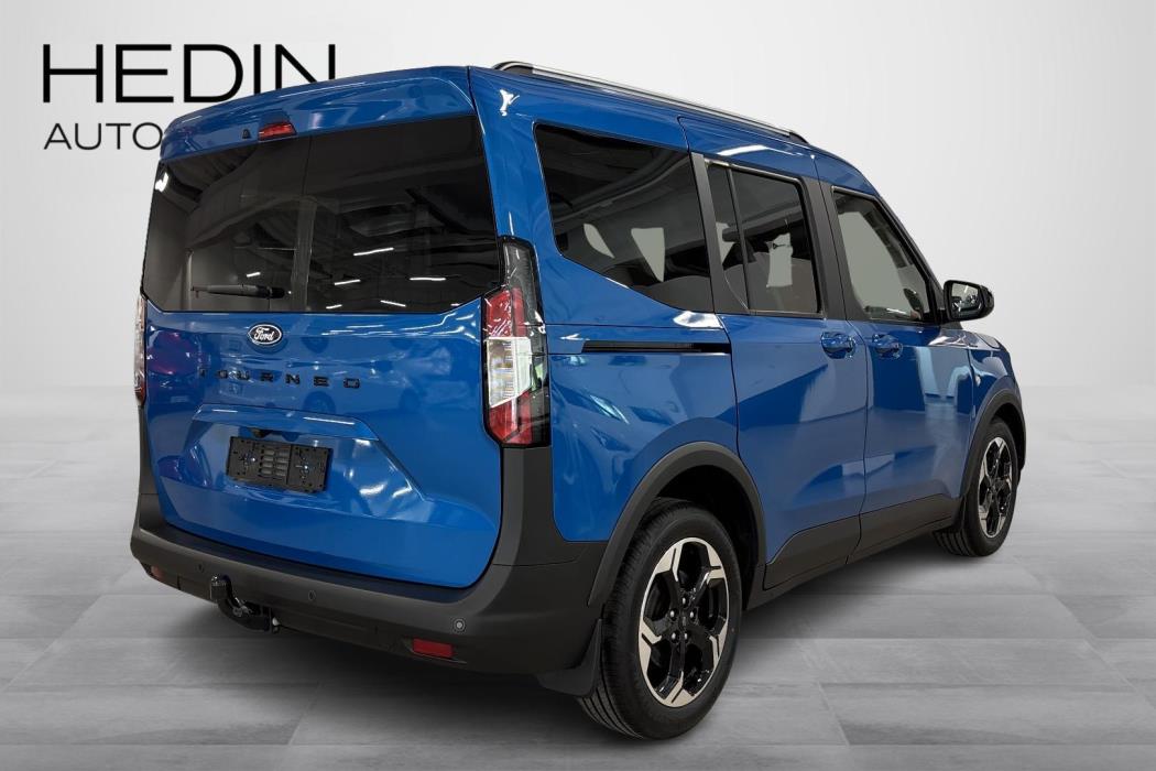 Ford Tourneo Courier 2026