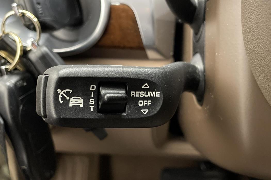 Porsche Cayenne 2011