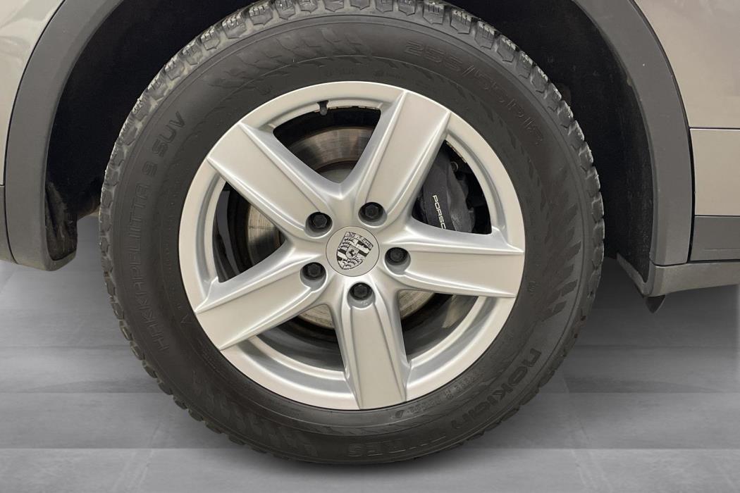 Porsche Cayenne 2011