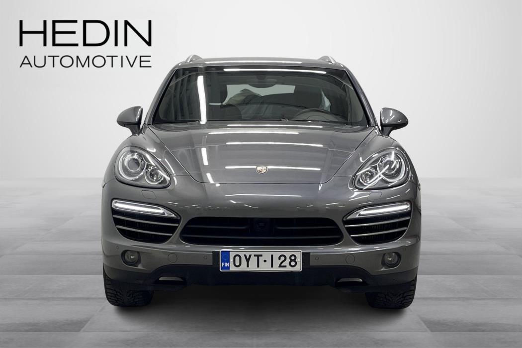 Porsche Cayenne 2011