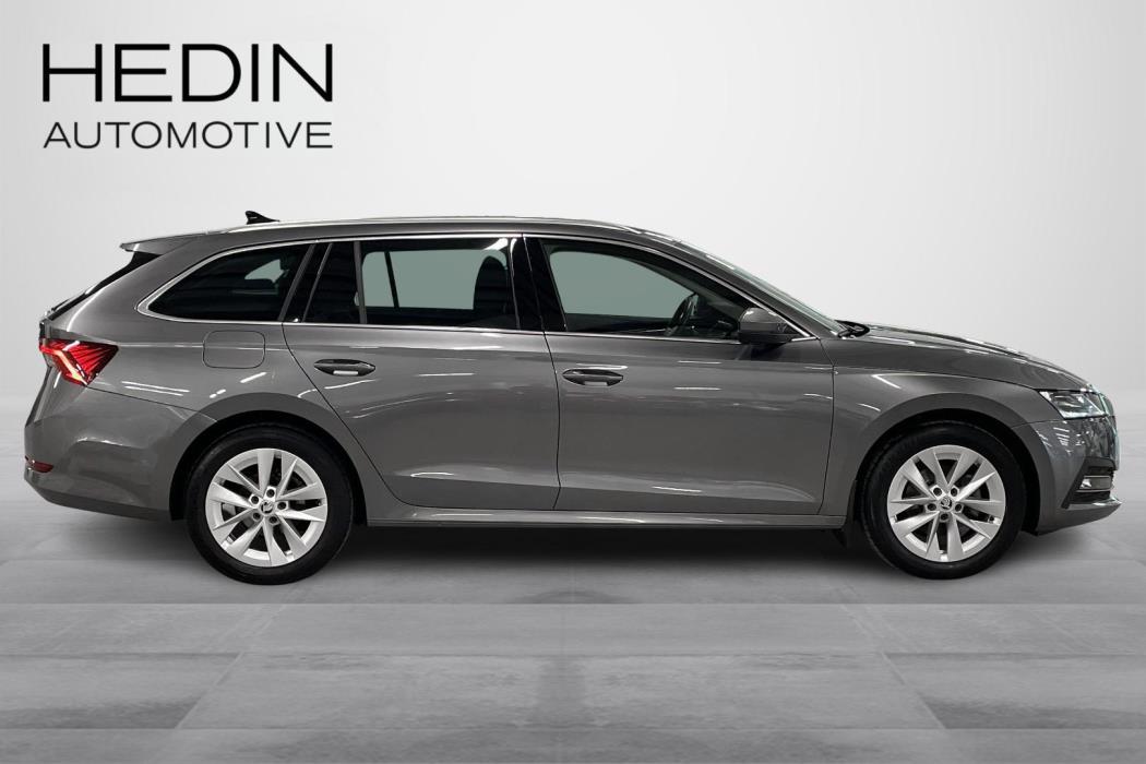 SKODA Octavia 2023