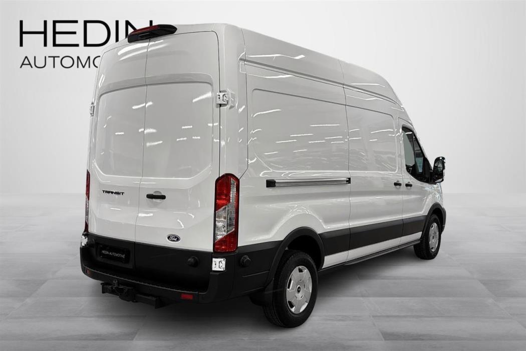 Ford Transit 2025