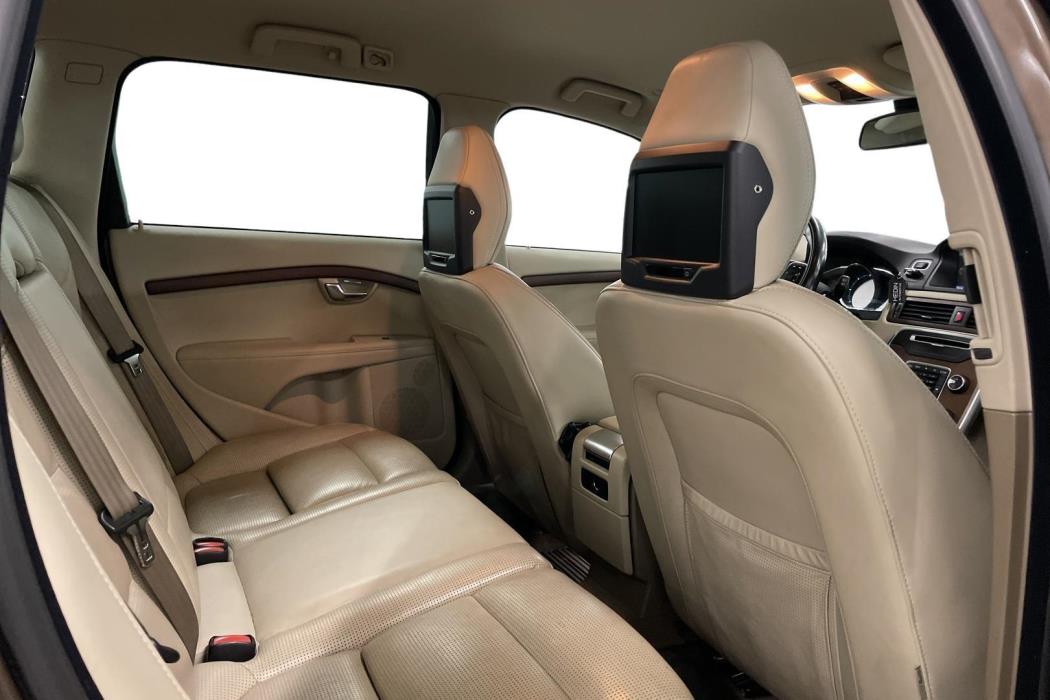 VOLVO XC70 2014