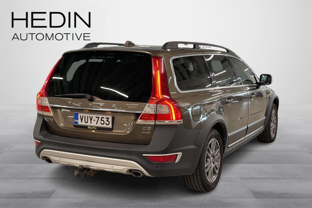 VOLVO XC70 2014